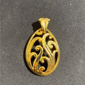 Elegant Gold-Tone Pendant
